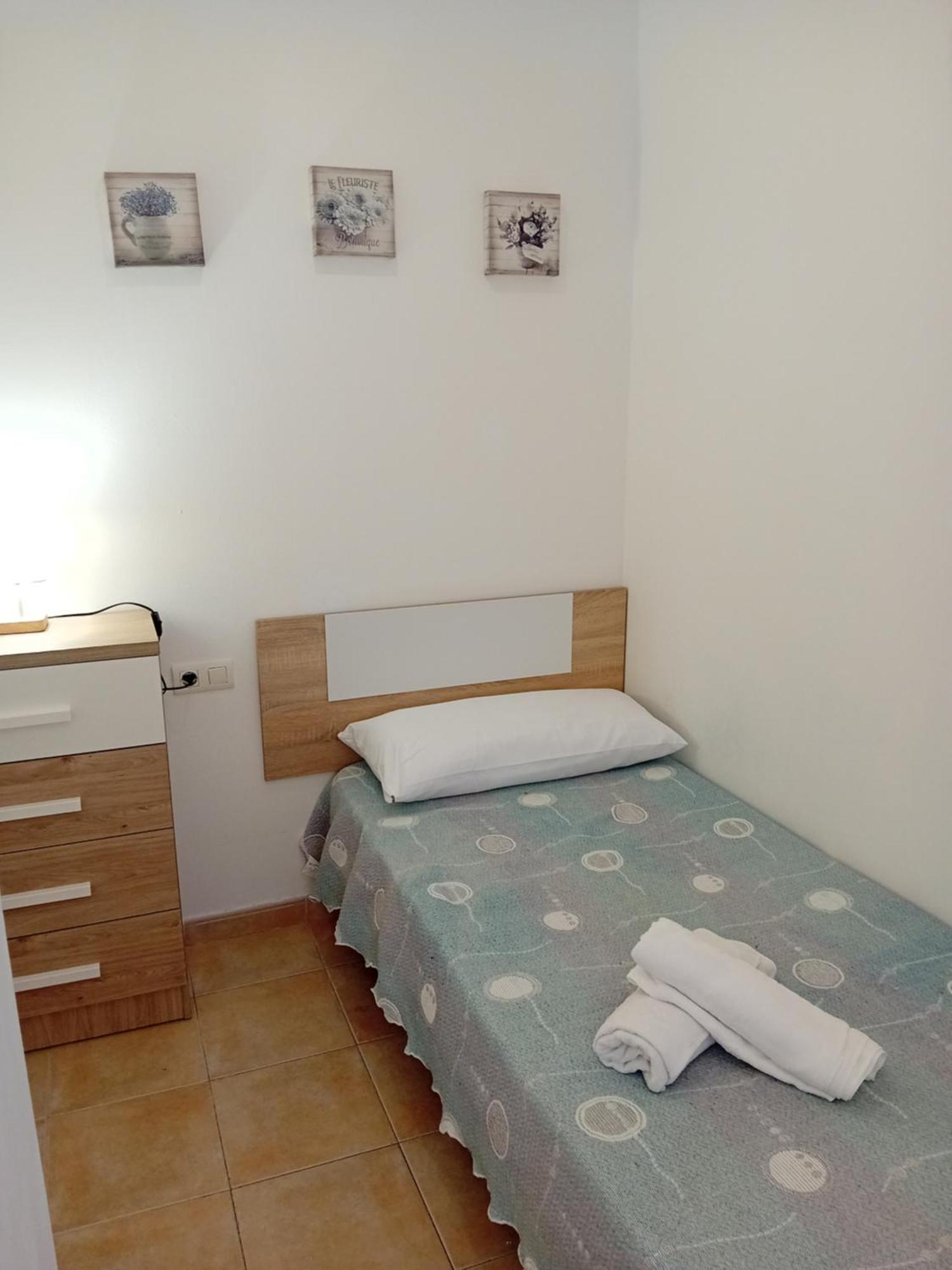 Apartamento Guijarro Playa De La Conchª Оропеса дел Мар Екстериор снимка